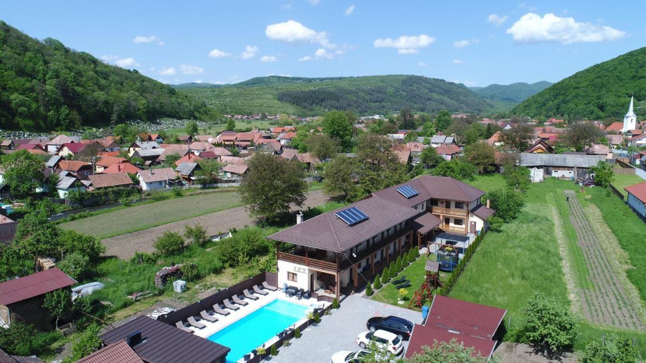 Lex Apartamento Praid