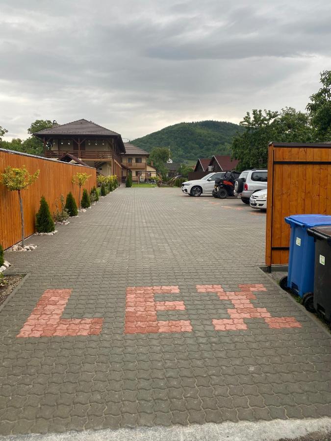 Lex *